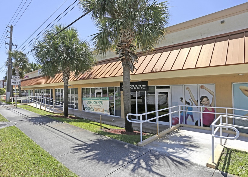 More Photos Of 10700-10776 SW 72nd St, Miami Unknown For Lease