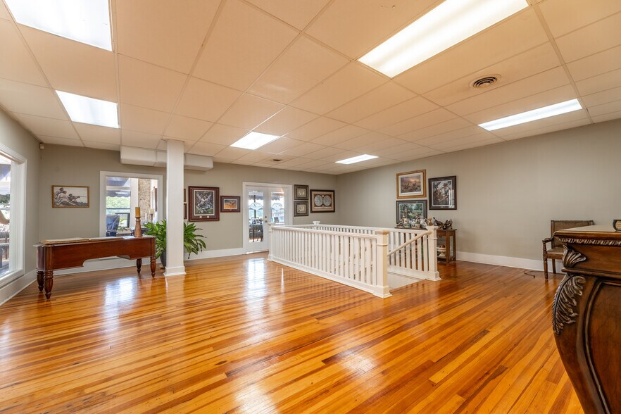More Photos Of 546 Broad St, Gadsden Storefront Retail Office For Sale