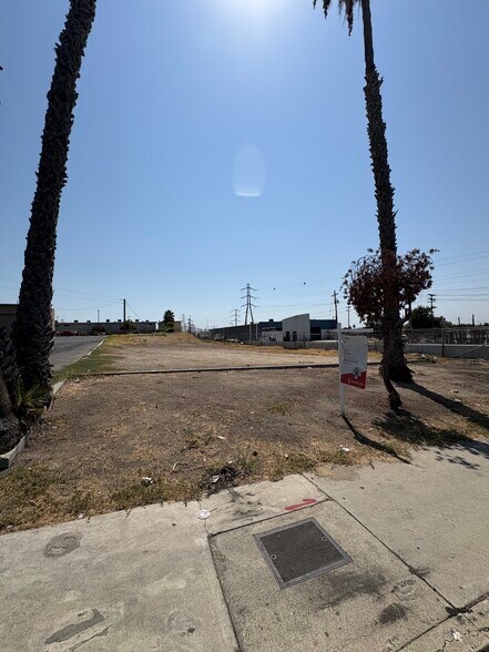 More Photos Of 3333 Union Ave, Bakersfield Land For Lease