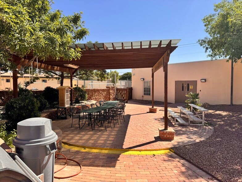 More Photos Of 400 Talbot Ave, Canutillo Schools For Lease