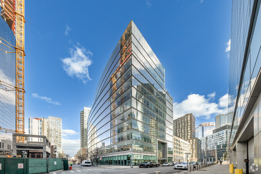 Primary Photo Of 24-01 44th Rd, Long Island City Office For Lease