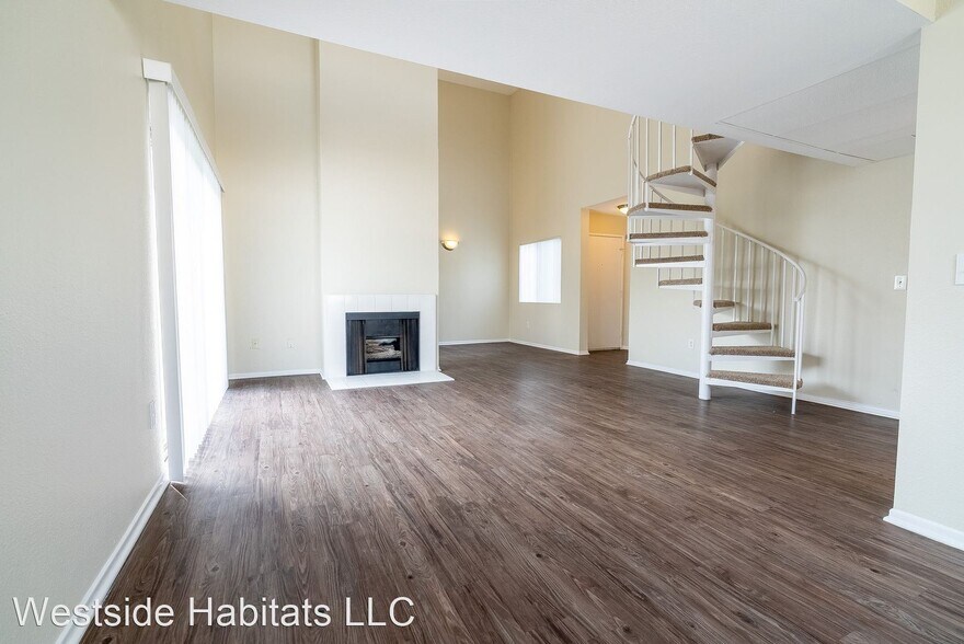 More Photos Of 4406 Cahuenga Blvd, Toluca Lake Apartments For Sale