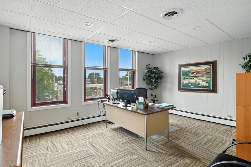 More Photos Of 76-82 Main St, Northampton Office For Lease