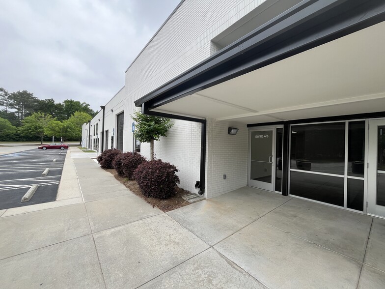 More Photos Of 3500 Loop Rd, McDonough Warehouse For Lease