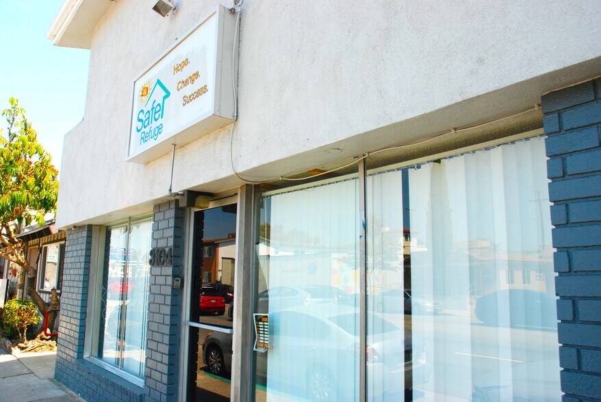 More Photos Of 3100-3104 E 7th St, Long Beach Office For Lease
