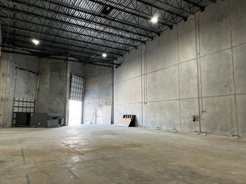 More Photos Of 13202 NW 107th Ave, Hialeah Gardens Warehouse For Sale