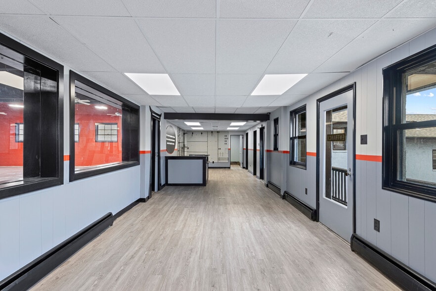 More Photos Of 3626 Winding Way, Newtown Square Warehouse For Sale