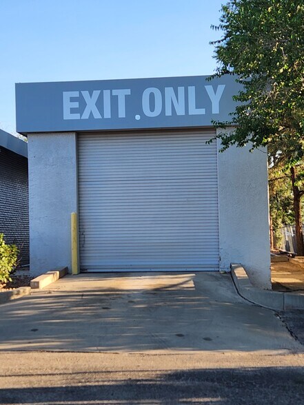 More Photos Of 1620 Carlisle Blvd SE, Albuquerque General Retail For Sale