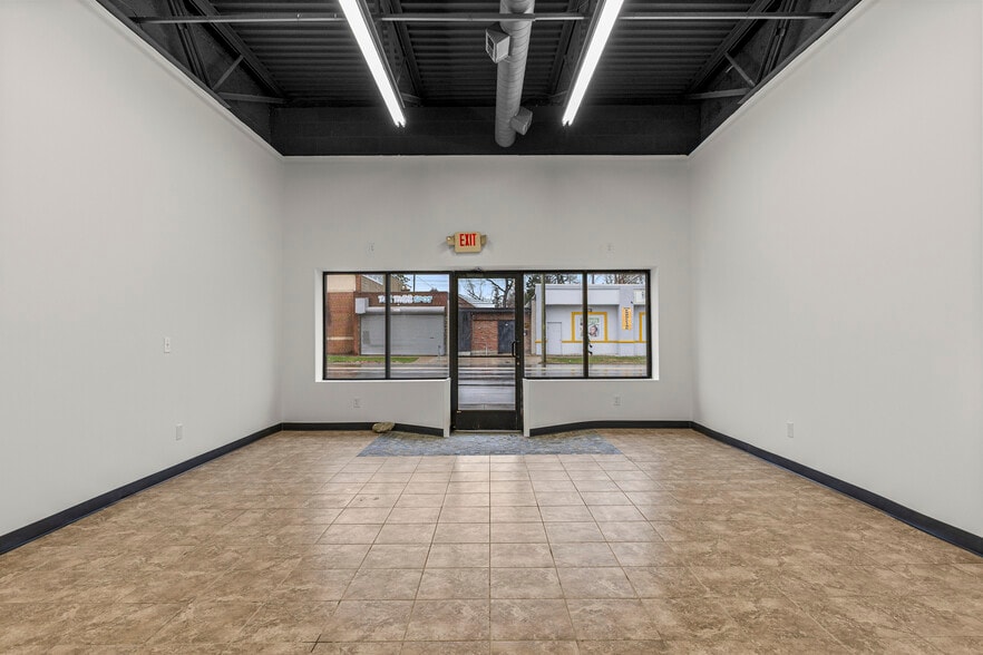 More Photos Of 10433 W McNichols Rd, Detroit Storefront Retail Office For Lease