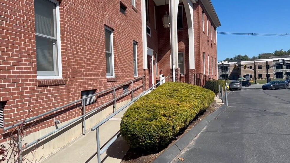 Primary Photo Of 1200 Converse St, Longmeadow Office For Lease