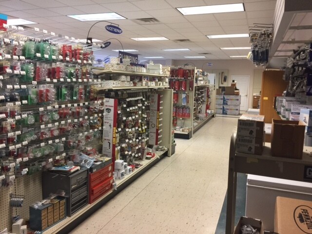 More Photos Of 15044-15050 Rankin Ave, Dunlap Freestanding For Sale