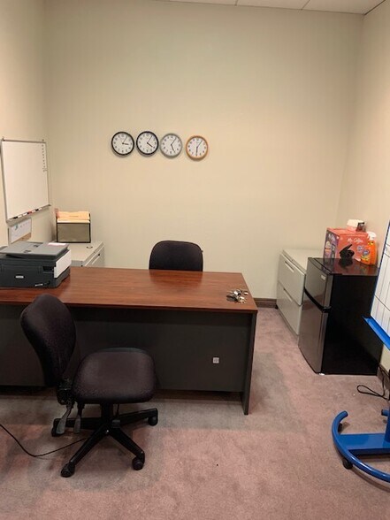 More Photos Of 5868 S Pecos Rd, Las Vegas Office Residential For Sale