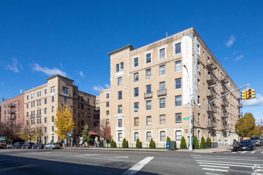 Primary Photo Of 148-09 Northern Blvd, Flushing Apartments For Lease