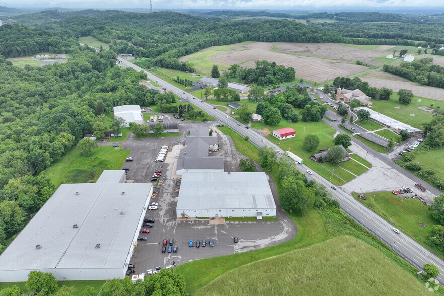 More Photos Of 912 Pittsburgh Rd, Butler Unknown For Lease