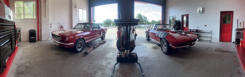 More Photos Of 2701 Palmer Park Blvd, Colorado Springs Auto Repair For Sale