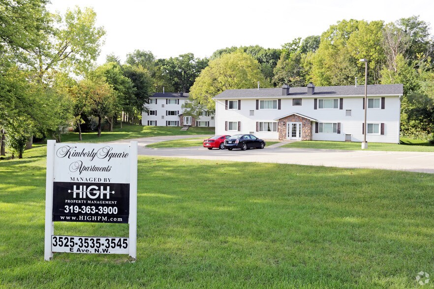 More Photos Of 3525 E Ave NW, Cedar Rapids Apartments For Sale