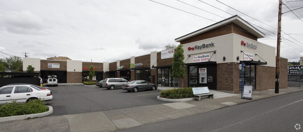 More Photos Of 4111-4163 SE Hawthorne Blvd, Portland Unknown For Lease