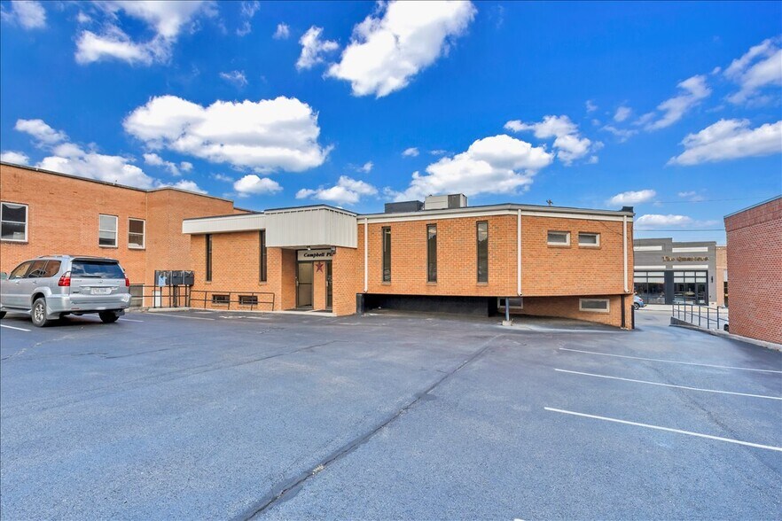 More Photos Of 356-358 Campbell Ave NW, Roanoke Office For Sale