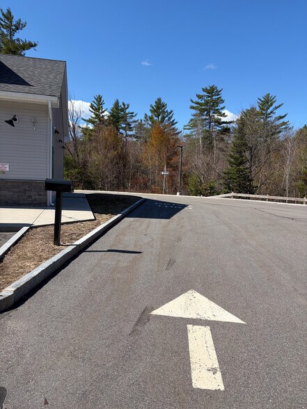 More Photos Of 4 Commerce Way, Milton General Retail For Lease