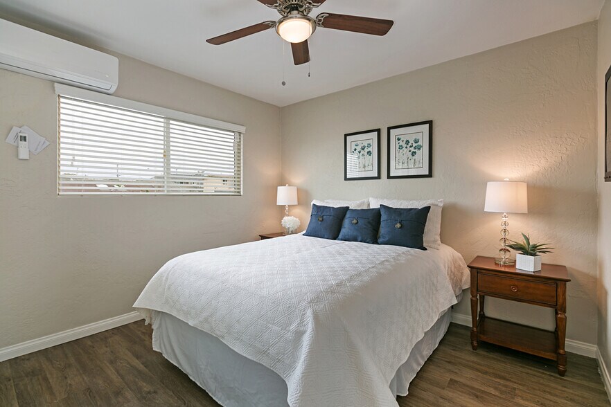 More Photos Of 1415 Marquette St, Oceanside Apartments For Sale
