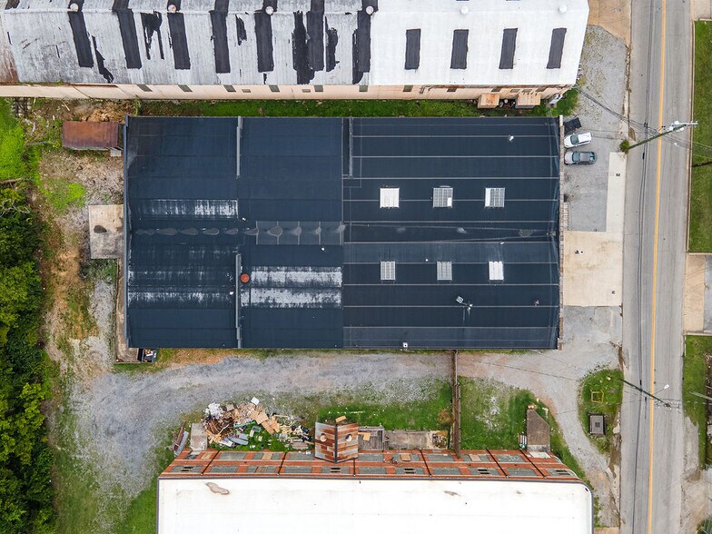 More Photos Of 2305 E 28th St, Chattanooga Industrial For Sale