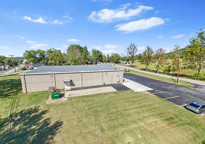 More Photos Of 12145 S Preston Hwy, Lebanon Junction Freestanding For Sale