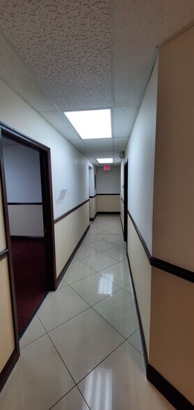 More Photos Of 1100 S State Road 7, Margate Medical For Sale
