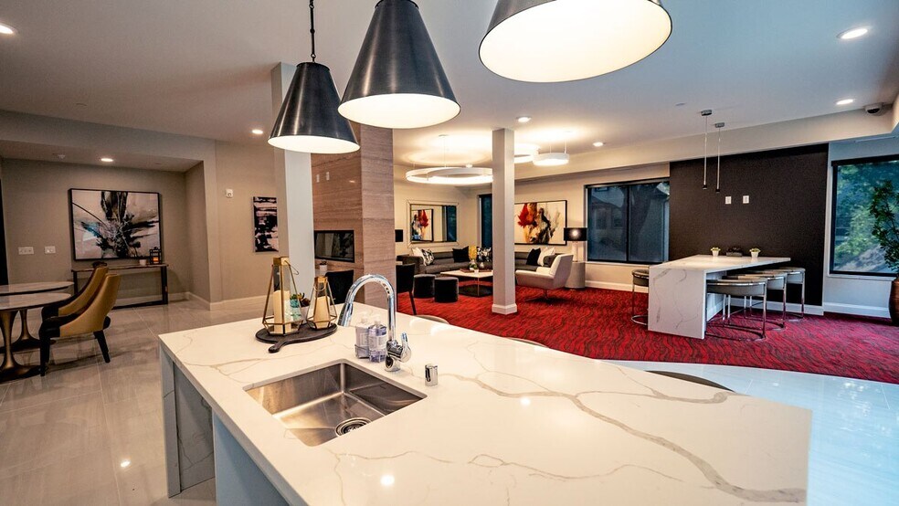 More Photos Of 1455 W Lake St, Minneapolis Multifamily For Sale