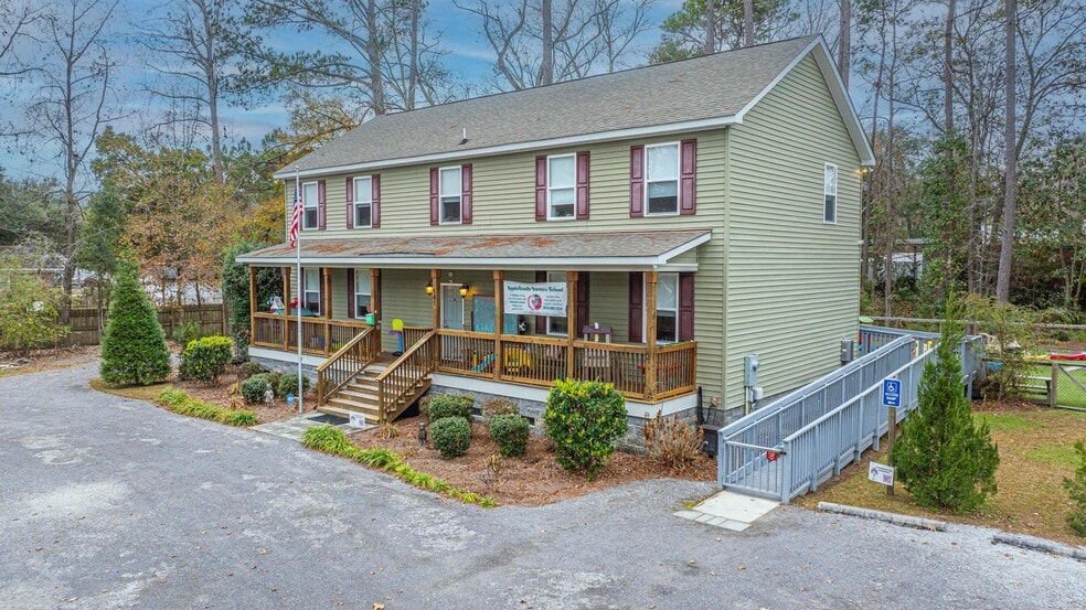 More Photos Of 141 Limehouse Dr, Summerville Daycare Center For Sale