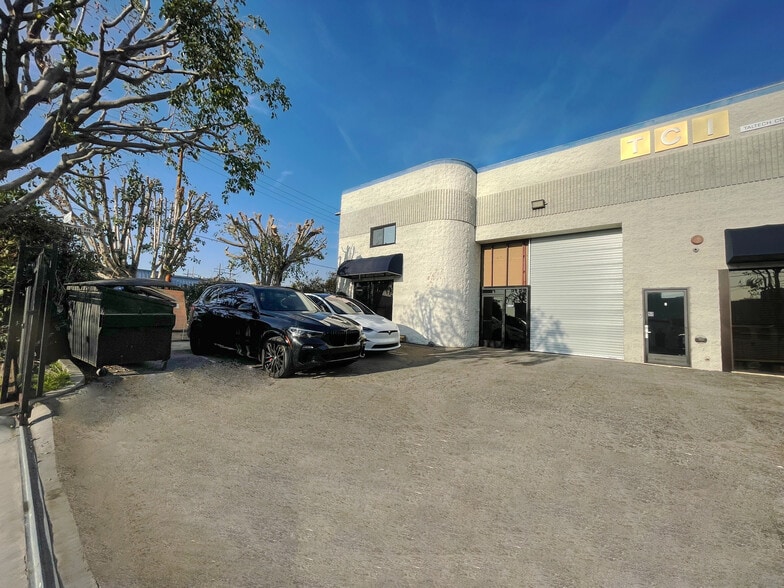 More Photos Of 1767 Standard Ave, Glendale Office For Lease
