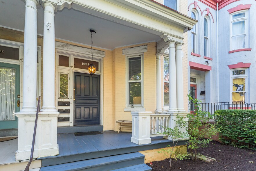 More Photos Of 1623 W Grace St, Richmond Apartments For Sale