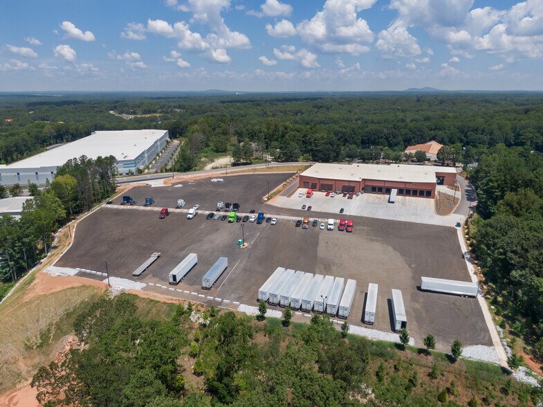 More Photos Of 7435 Factory Shoals Rd, Austell Truck Terminal For Lease