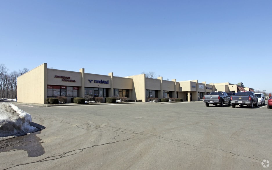 More Photos Of 3599-3643 Elm Rd NE, Warren General Retail For Lease