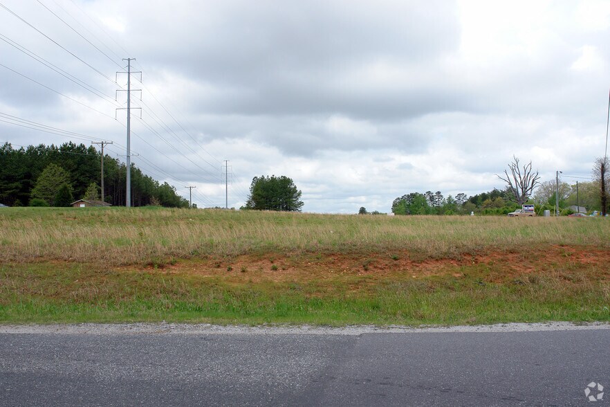 More Photos Of 1965 Startown Rd, Hickory Land For Lease