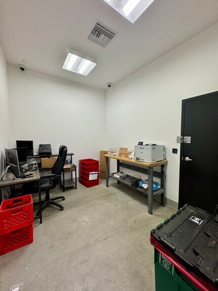 More Photos Of 1894 E Hobsonway, Blythe Fast Food For Sale