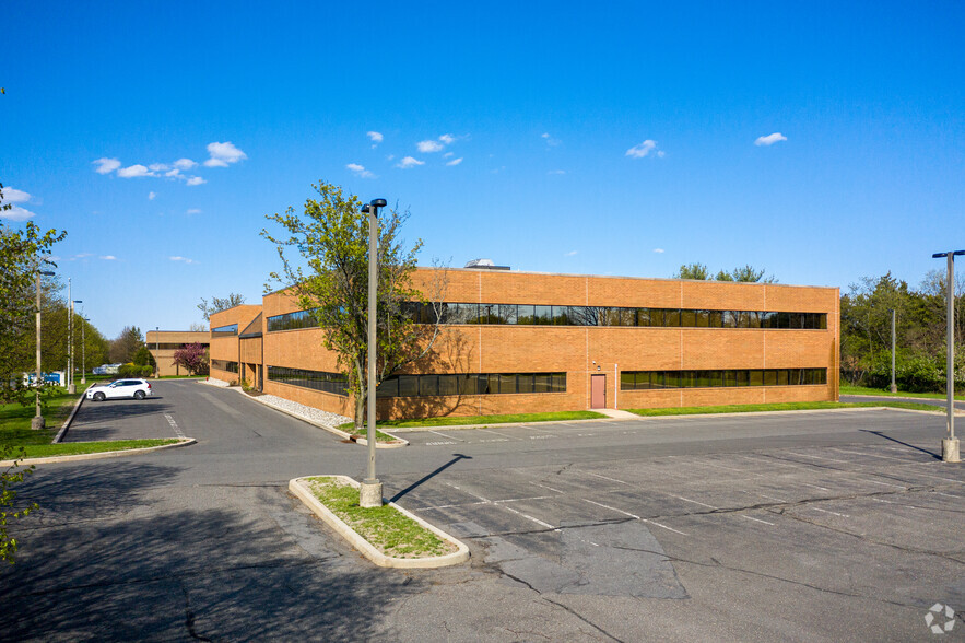 Primary Photo Of 27 Worlds Fair Dr, Somerset Office For Lease