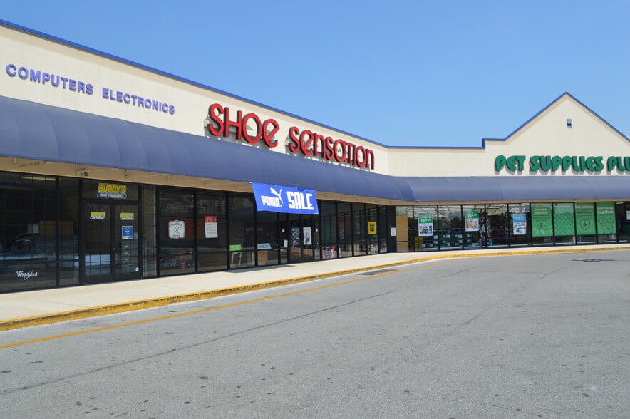 Primary Photo Of 768 S Jefferson Ave, Cookeville General Retail For Lease