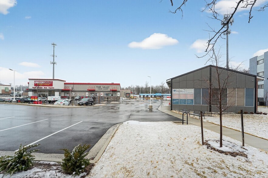 More Photos Of 3608 Milford Mill Rd, Windsor Mill Bank For Lease