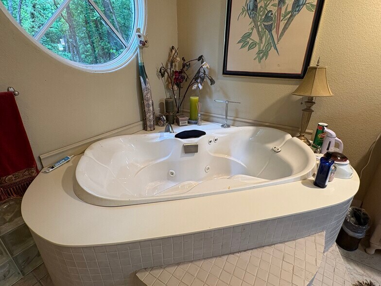 More Photos Of 6529 Asher Rd, Alvarado Specialty For Sale