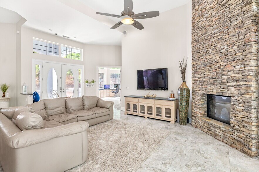 More Photos Of 2200 Martins Ford Rd, Dahlonega Specialty For Sale