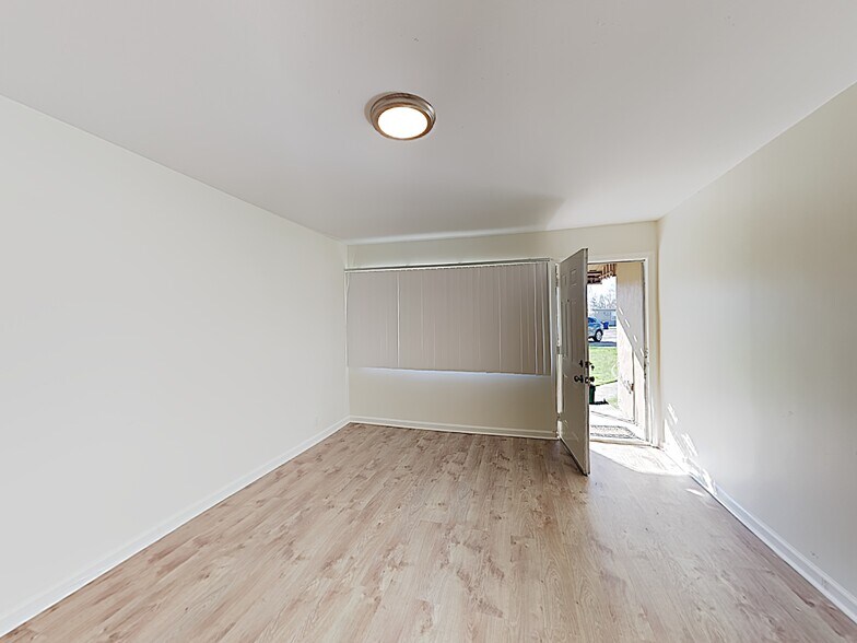 More Photos Of 2065-2081 15th Avenue, Sacramento Apartments For Sale