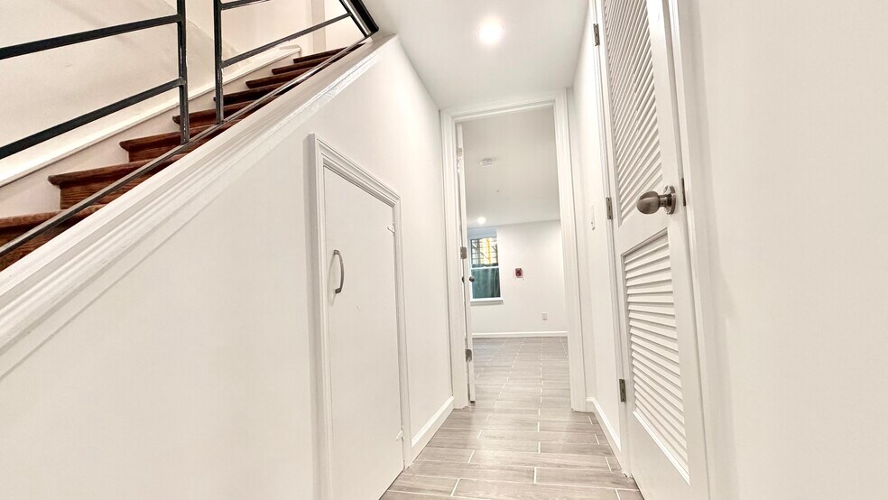 More Photos Of 5352 Cedar Ave, Philadelphia Apartments For Sale