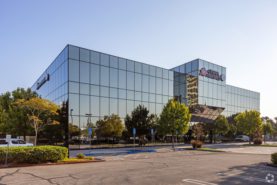 Primary Photo Of 200 Continental Blvd, El Segundo Office For Lease