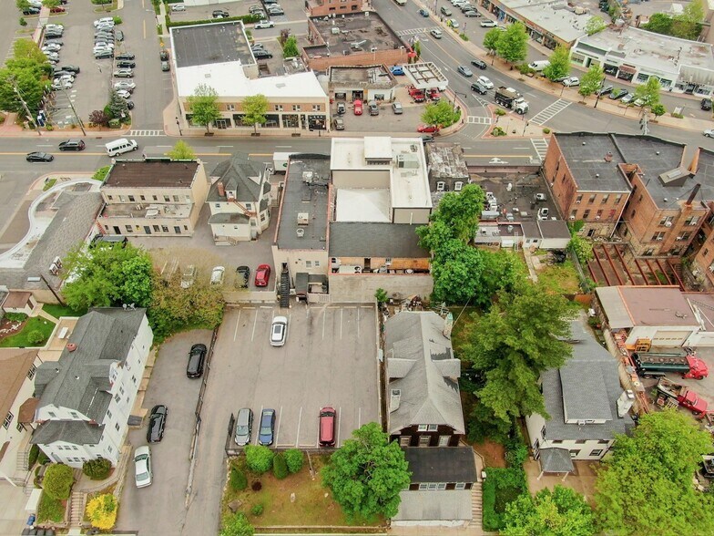 More Photos Of 433 White Plains Rd, Eastchester Storefront Retail Residential For Sale