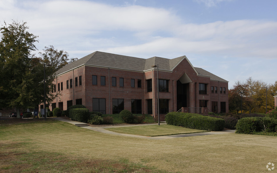 Primary Photo Of 330 Pelham Rd, Greenville Office For Lease