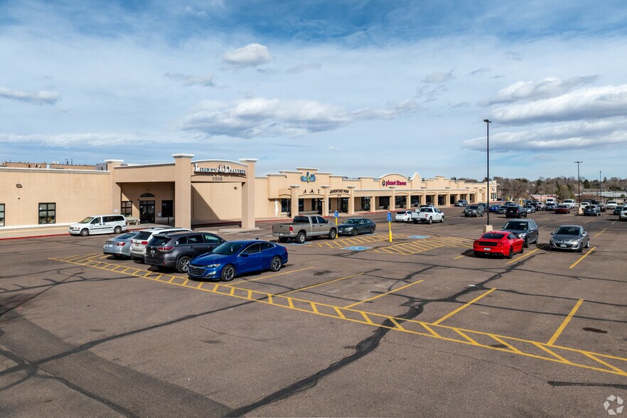 More Photos Of 2508-2520 Airport Rd, Colorado Springs General Retail For Sale