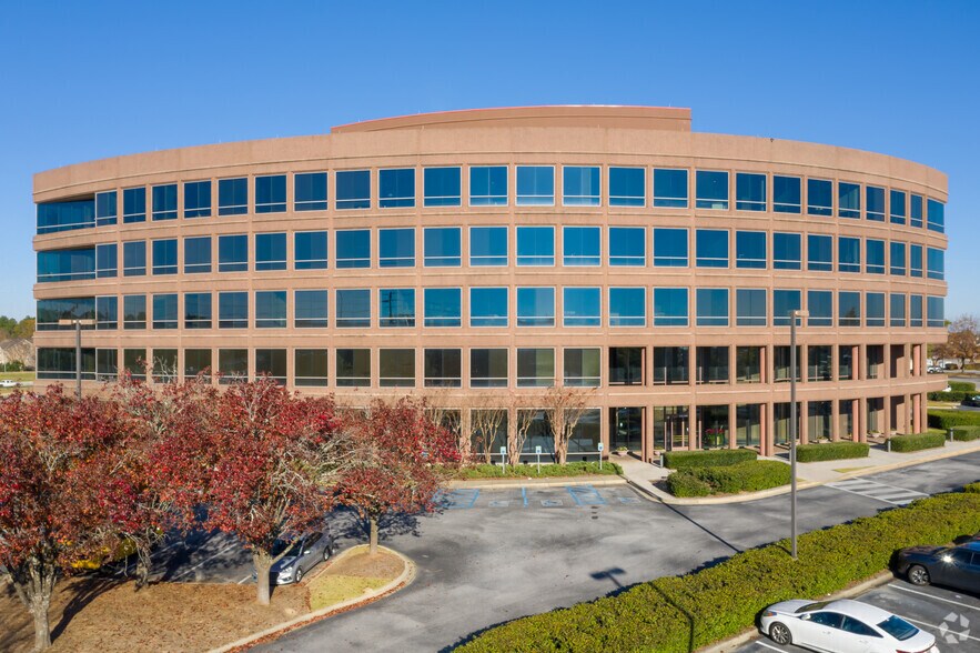 More Photos Of 4001 Carmichael Rd, Montgomery Office For Lease