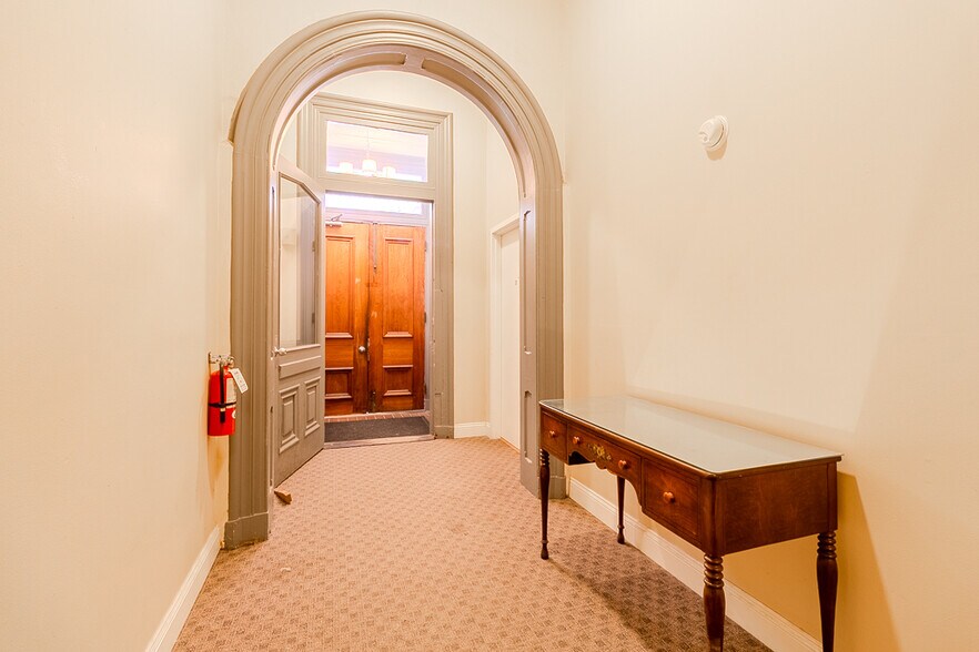 More Photos Of , Pittsburgh Multifamily For Sale