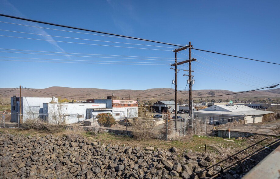 More Photos Of 2105 Terrace Heights Dr, Yakima Land For Sale