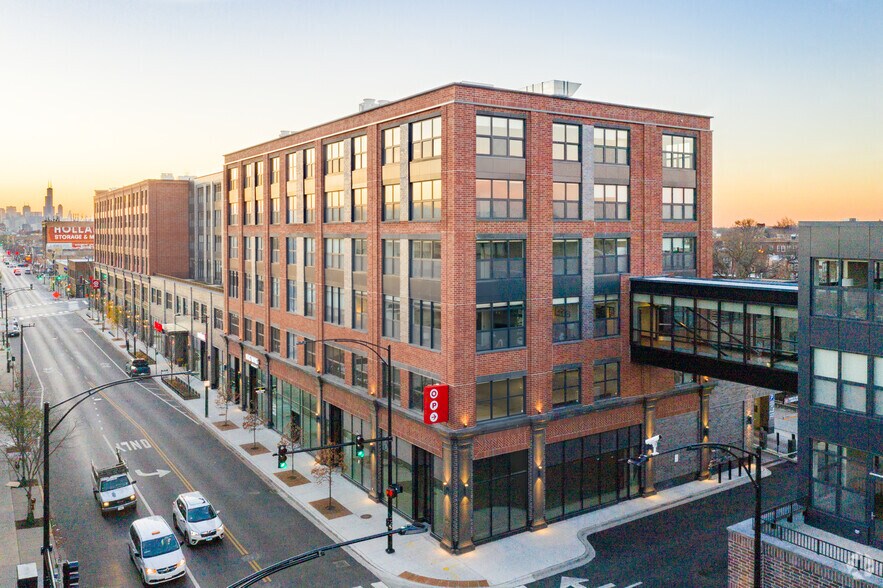 More Photos Of 2522 N Milwaukee Ave, Chicago Apartments For Lease